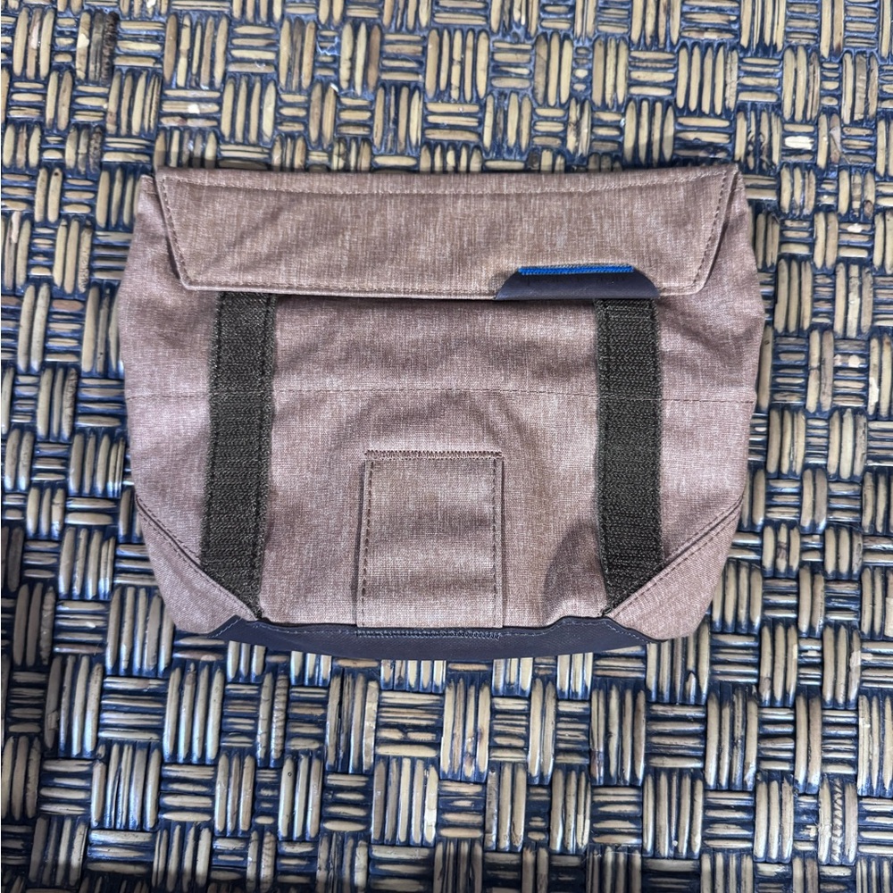 Peak Design The Field Pouch Heritage
Tan